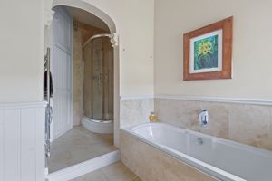 Photo 24- click for photo gallery